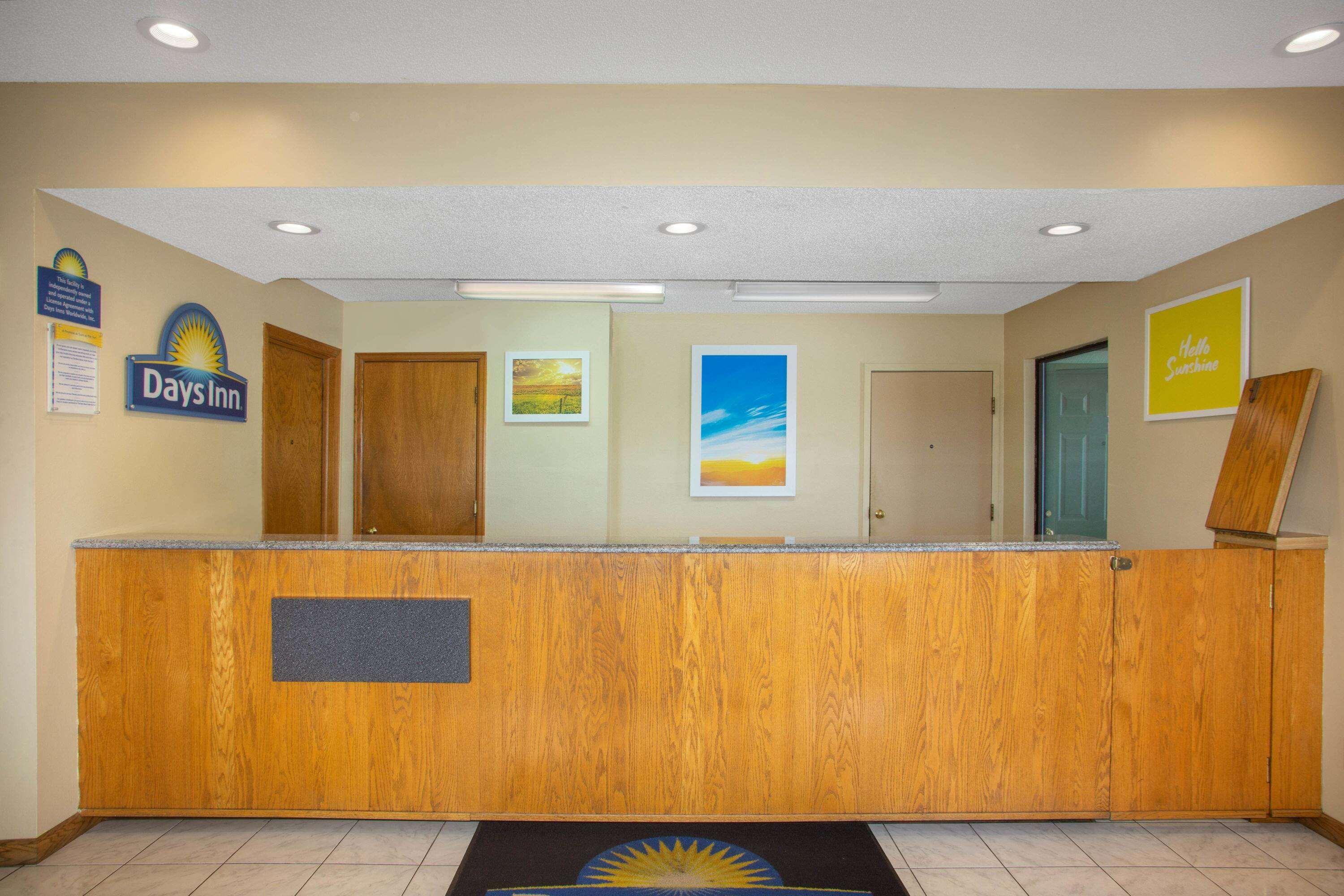 Days Inn By Wyndham Wichita West Near Airport Luaran gambar