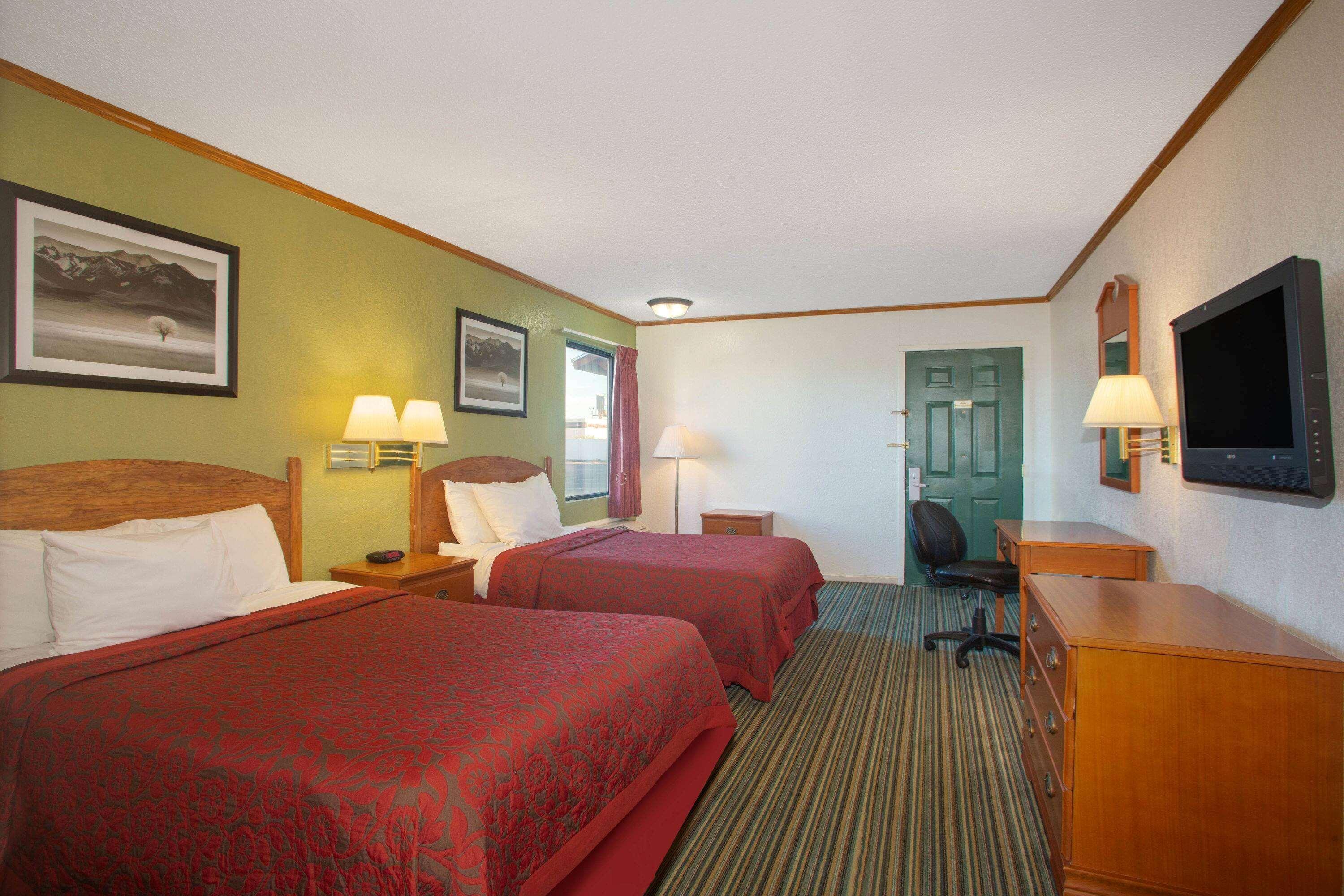 Days Inn By Wyndham Wichita West Near Airport Luaran gambar